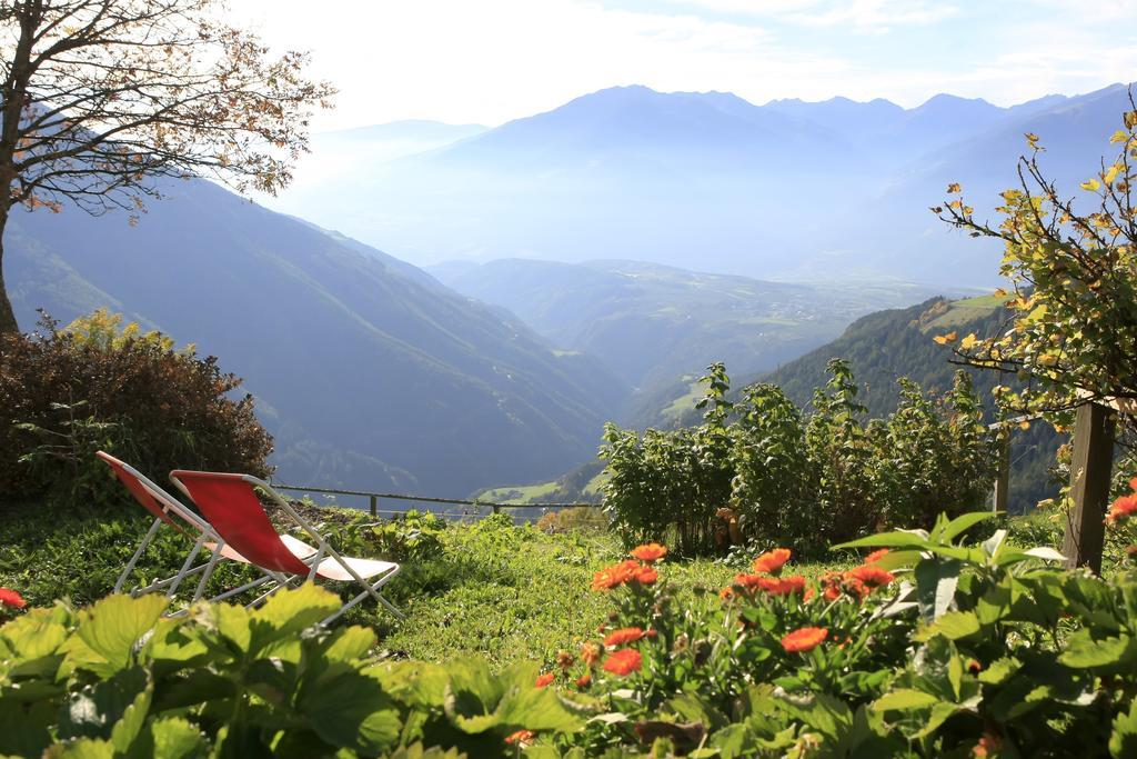 Pension Rastnerhof Luson Bagian luar foto